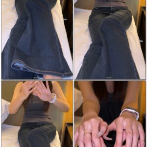 #552 - Posing Long Natural Nails And Feet
